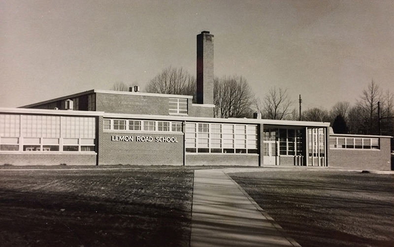 Black and white photograph of the main entrance to Lemon Road Elementary School. The picture appears to have been taken in the late 1950s or early 1960s. 
